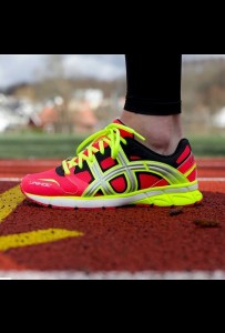 Unihoc U3 Runner TRX Running and Casual Shoe neon red